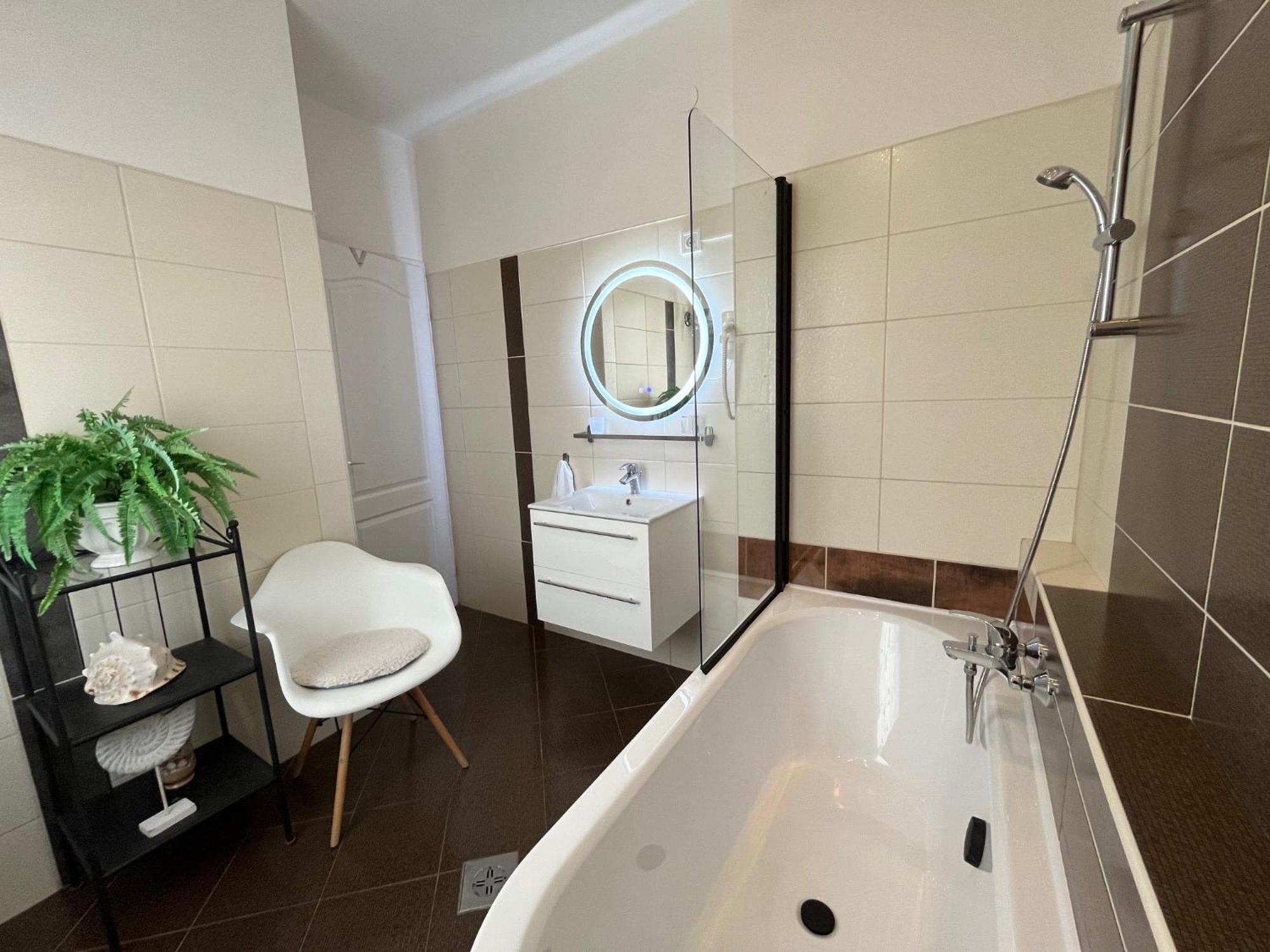 Bellavista 1 Apartman Eger Luaran gambar