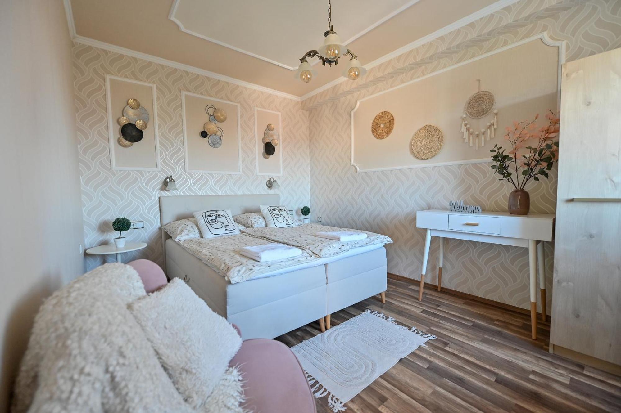 Bellavista 1 Apartman Eger Luaran gambar